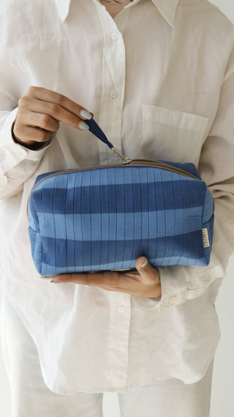 ekatrahandmade-puffy-pouch