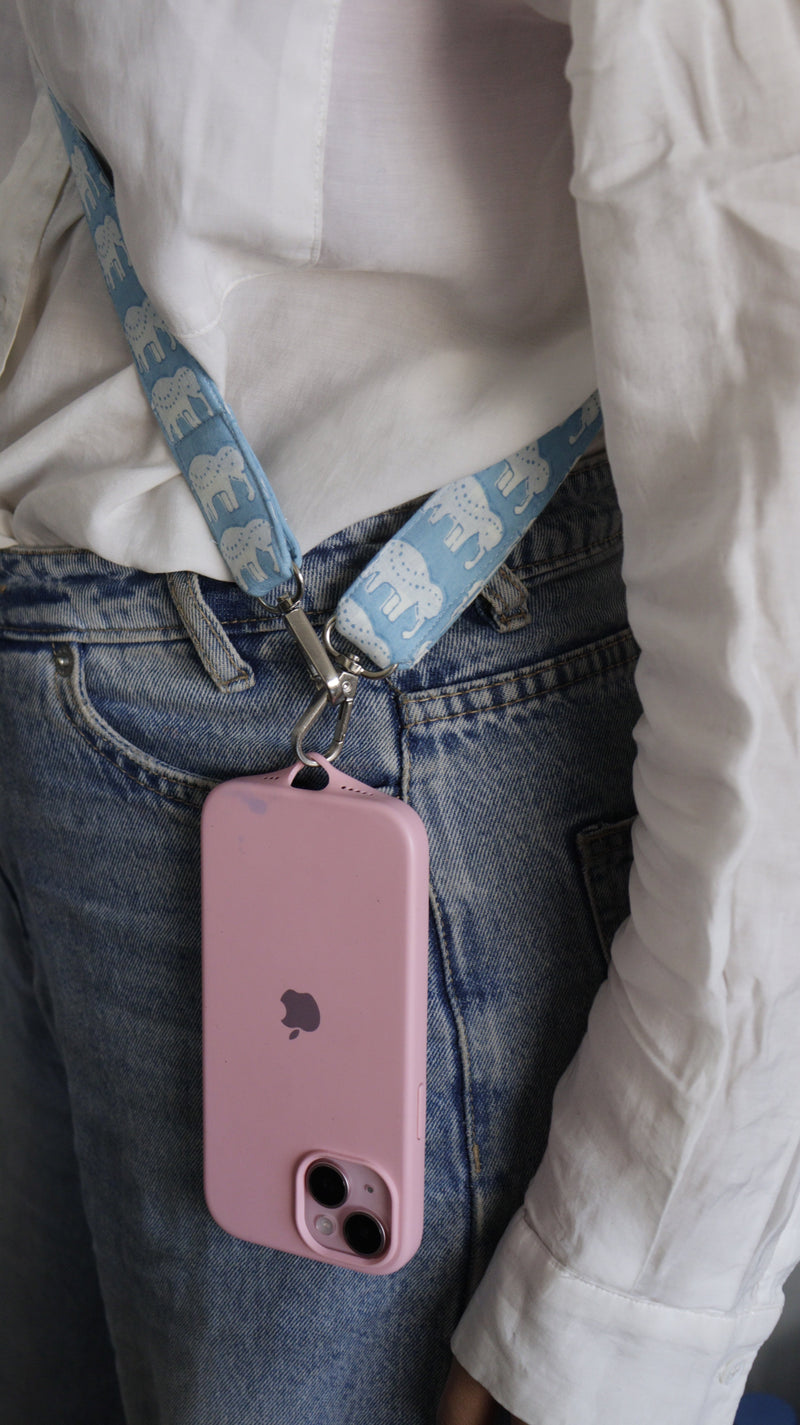 ekatrahandmade-mobile-lanyards