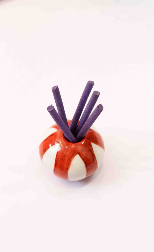 ekatrahandmade-candy-pod