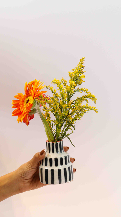 ekatrahandmade-stripe-vase