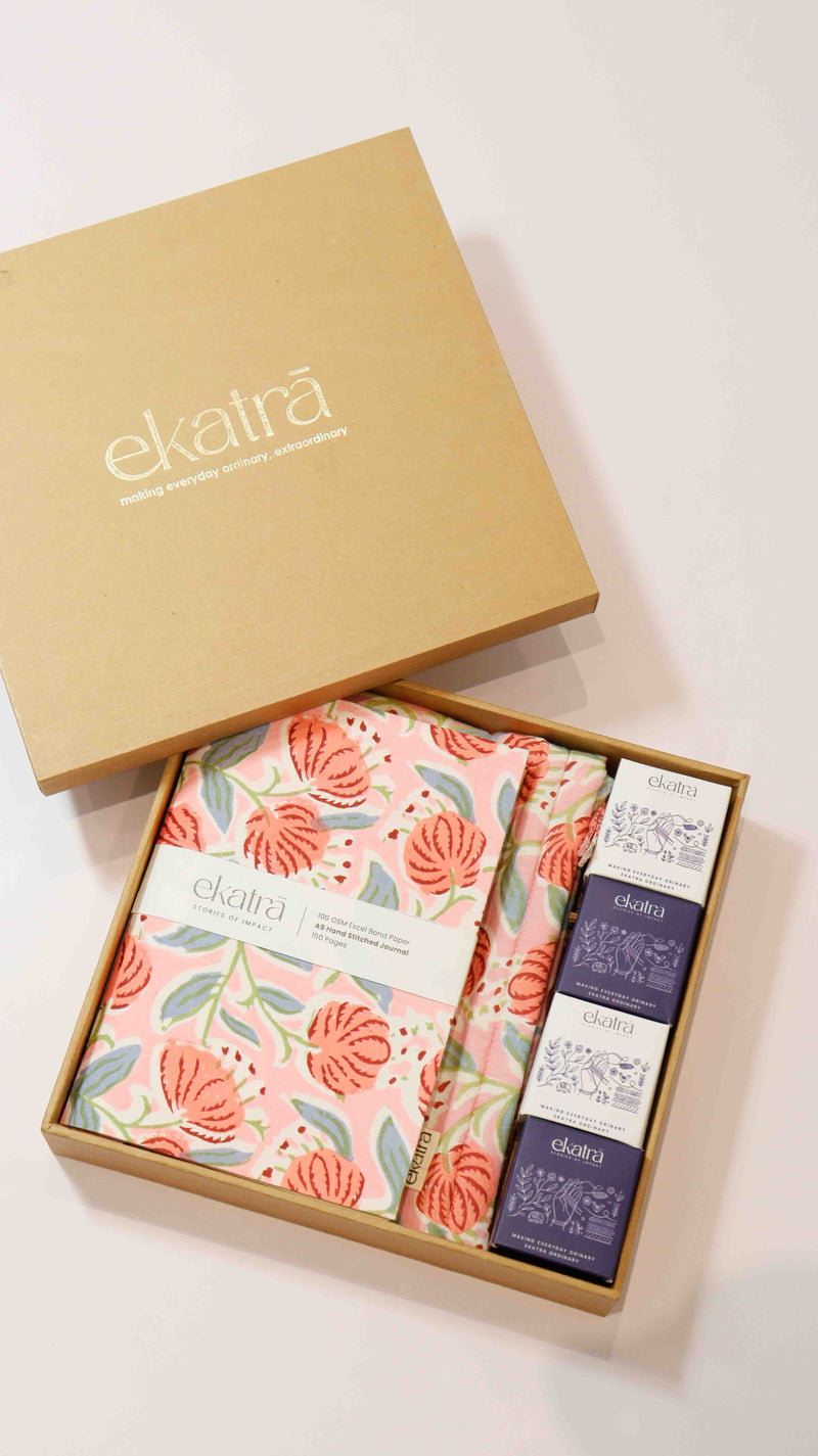 ekatrahandmade-the-warmth-hamper