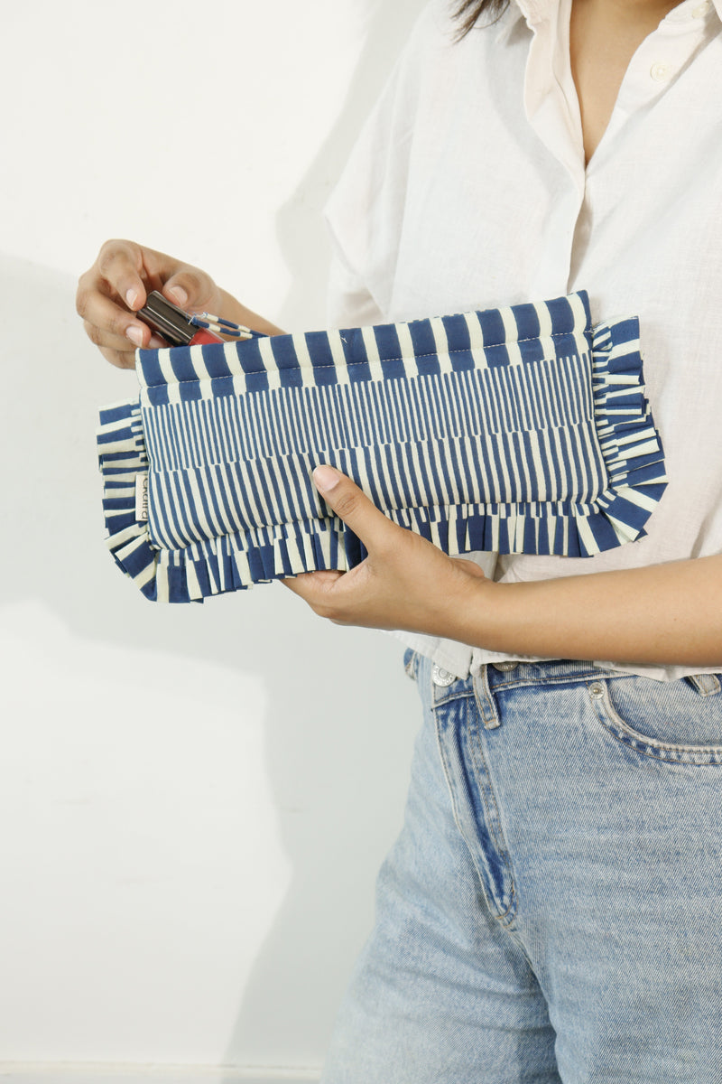 ekatrahandmade-small-frill-pouch
