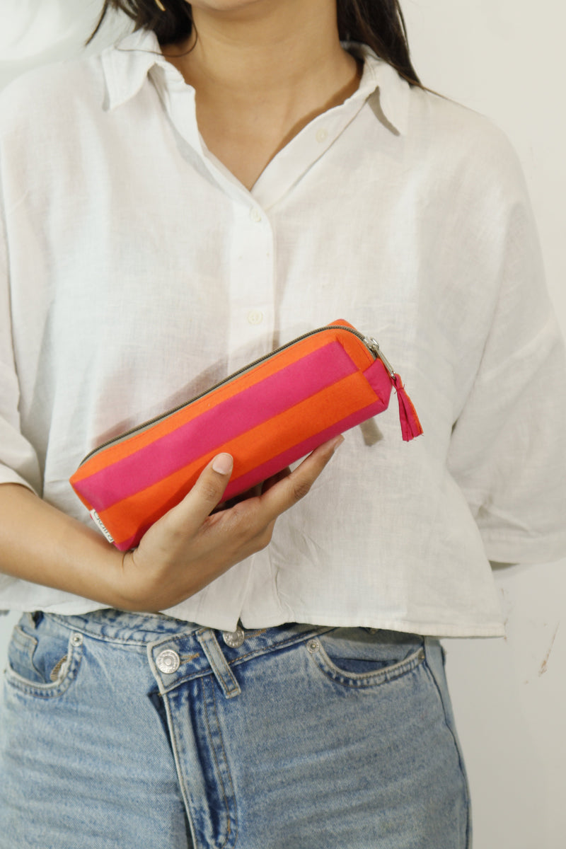 ekatrahandmade-the-small-puffy-pouch