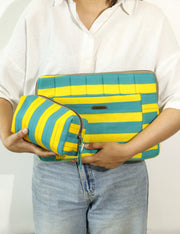 ekatrahandmade-handmade-laptop-sleeve-with-detachable-pouch