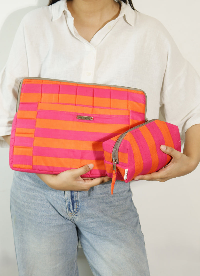 ekatrahandmade-handmade-laptop-sleeve-with-detachable-pouch