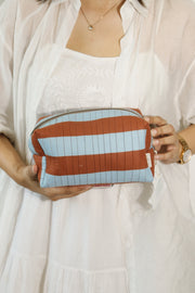 ekatrahandmade-puffy-pouch