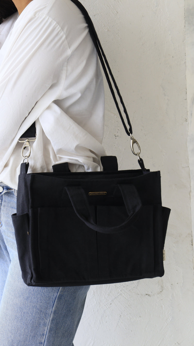 ekatrahandmade-messenger-bag