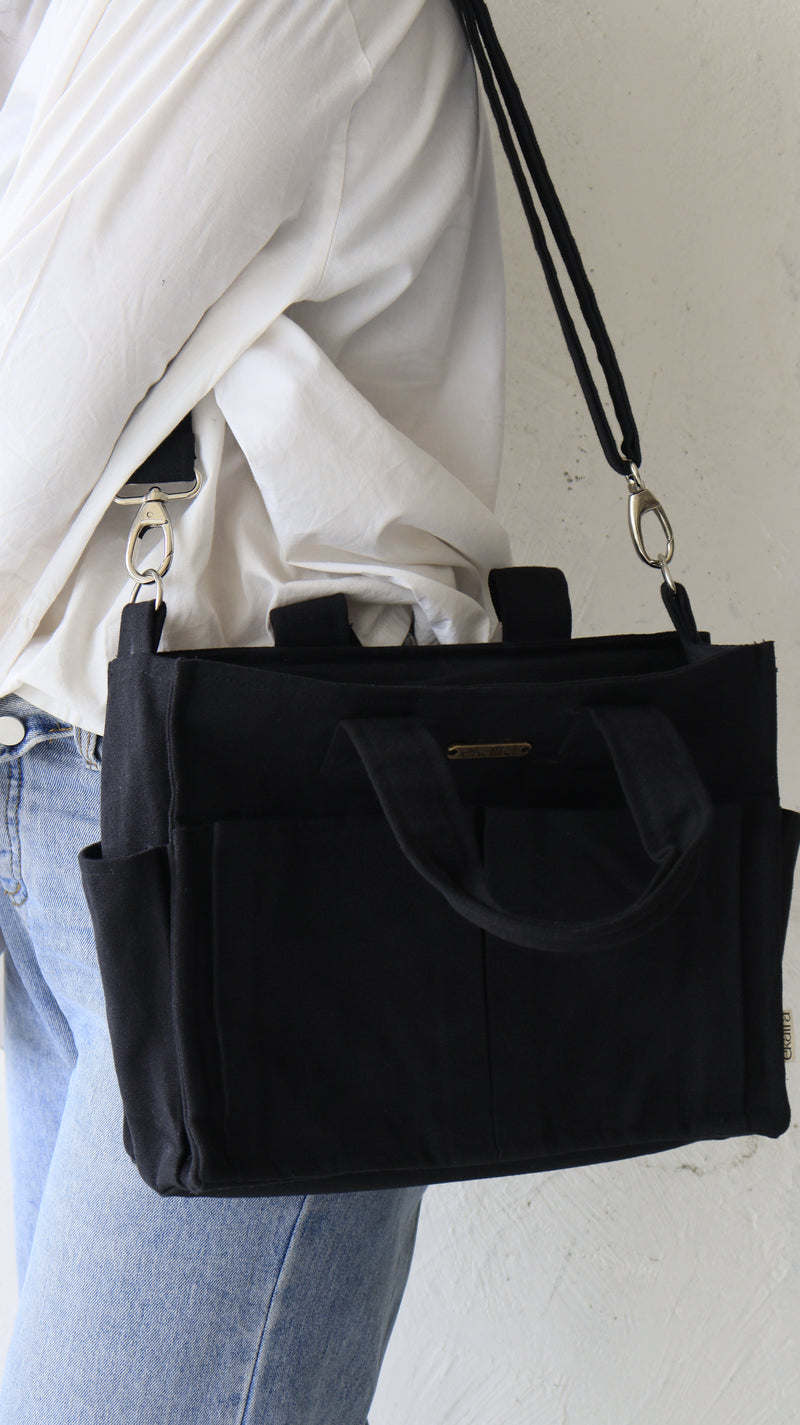 ekatrahandmade-messenger-bag