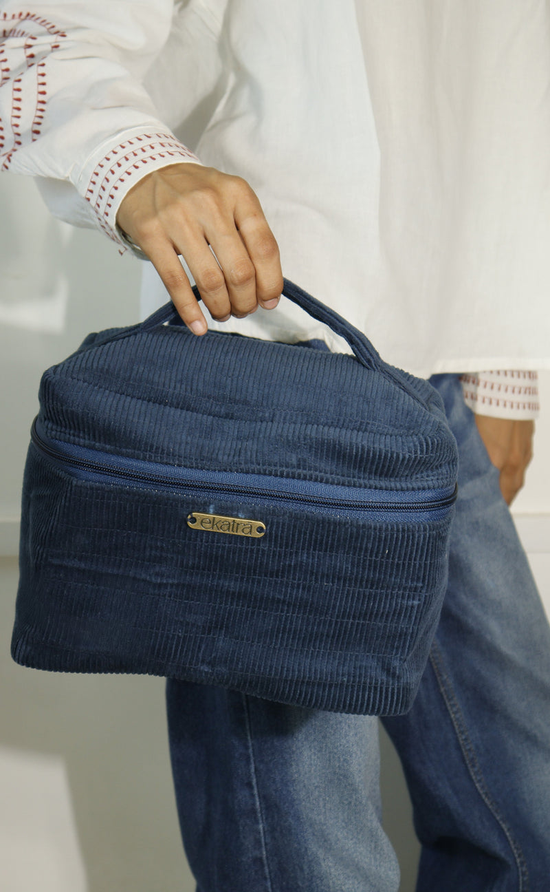 ekatrahandmade-vanity-bag