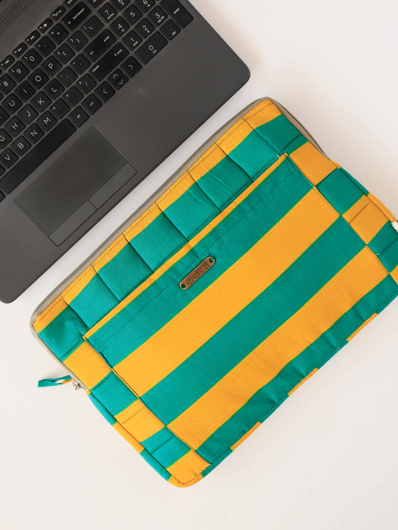 ekatrahandmade-cotton-laptop-sleeve-cover-blue-abstract