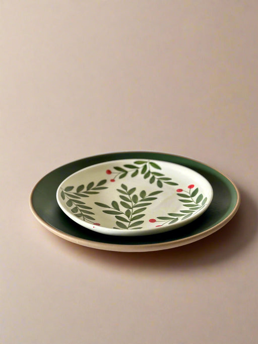 Nurture India Olive Leaf Snack Plate Combo