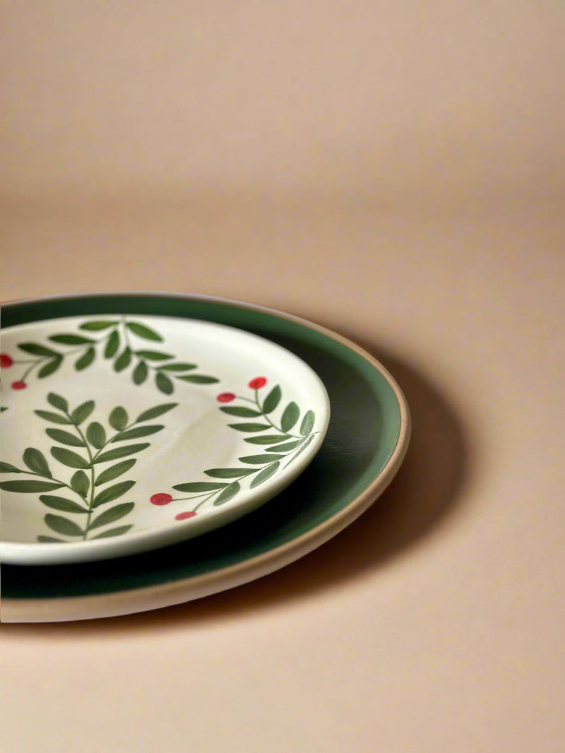 Nurture India Olive Leaf Snack Plate Combo