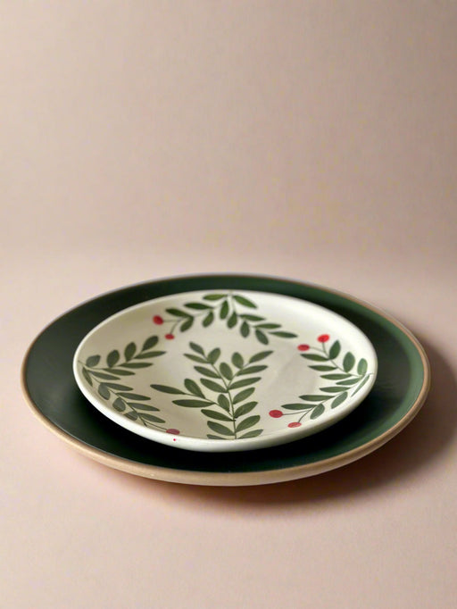 Nurture India Olive Leaf Snack Plate Combo