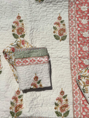 aenak-peach-phool-boota-handblock-printed-reversible-quilted-bedcover-set