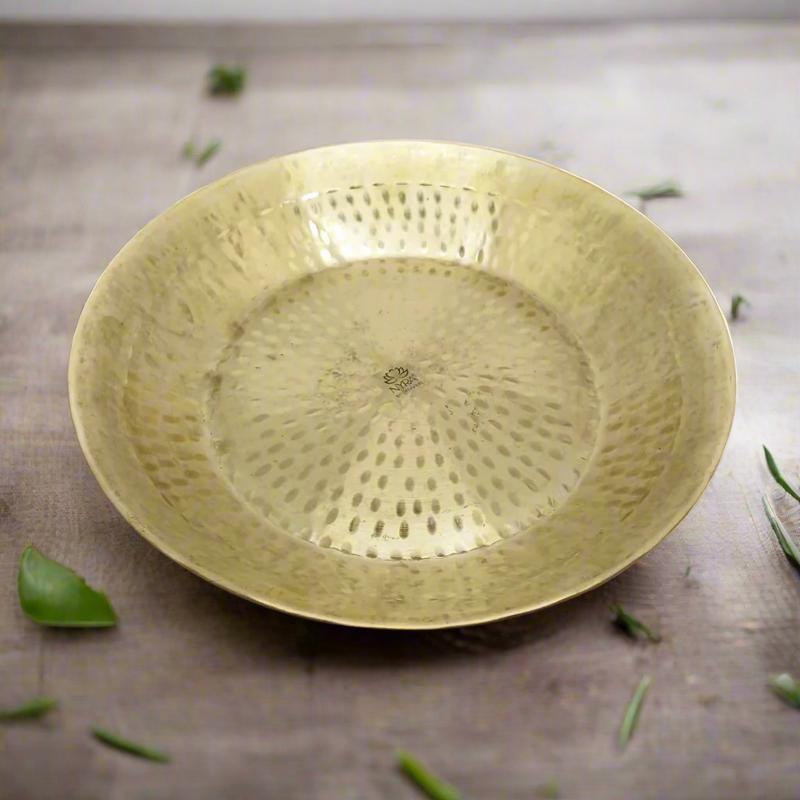 Traditional Brass Hammered Parat – Kitchen Utensil