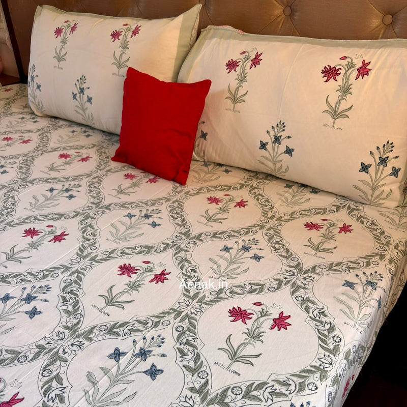 aenak-pink-blue-floral-jaal-handblock-bedsheet-quilted-bedcover-combo-set