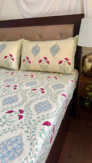 aenak-pink-poppy-jaal-handblock-printed-premium-cotton-bedsheet-set-light-beige-base