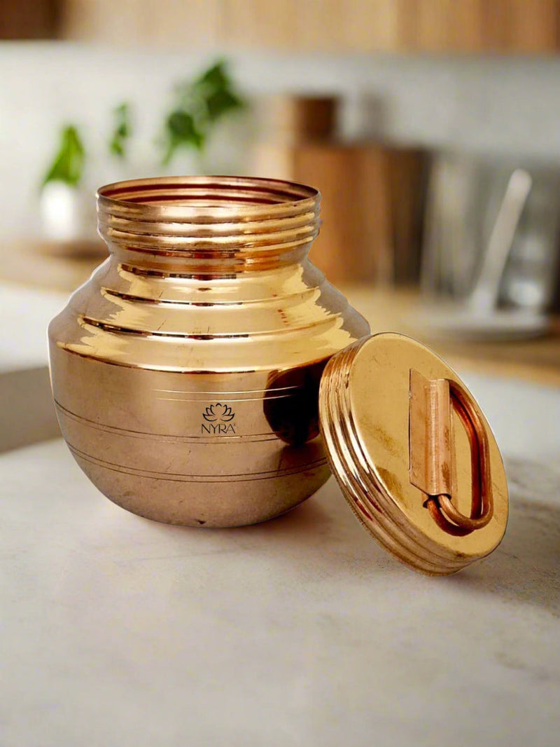 Pure Copper Gangajali with Lid – Pooja Kalash
