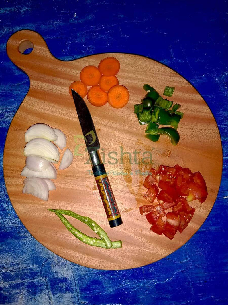 Round Neem Wood Chopping Board – Kitchen Utensil