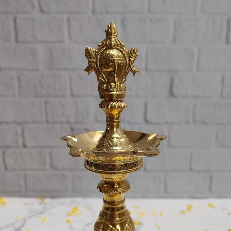 Sangu Chakram - Traditional Brass Kattai Vilakku – Kitchen Utensil