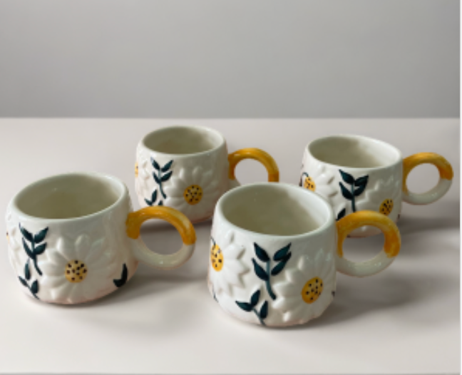 Marguerite Ceramic Coffee Mug Set