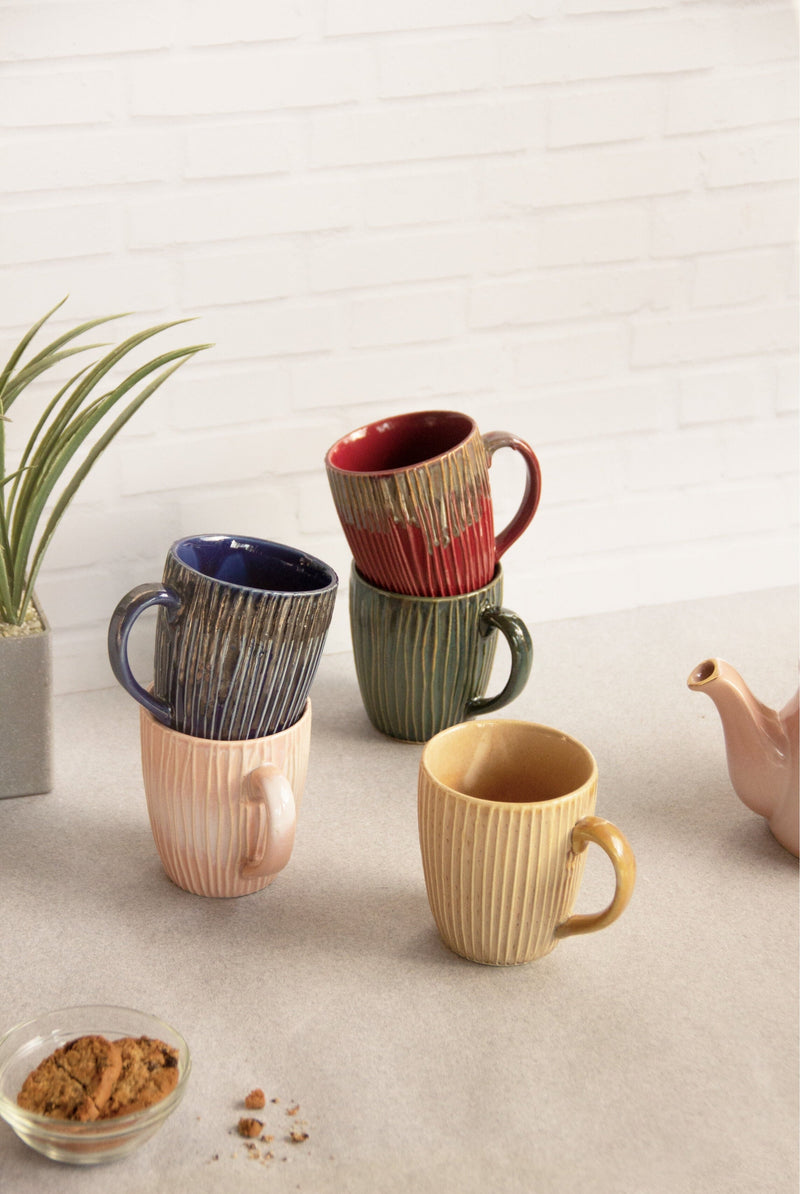 ceramic-kitchen-the-friendly-mugs-1