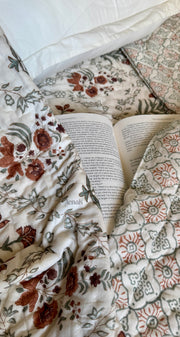aenak-handblock-printed-king-size-mulmul-cotton-quilt