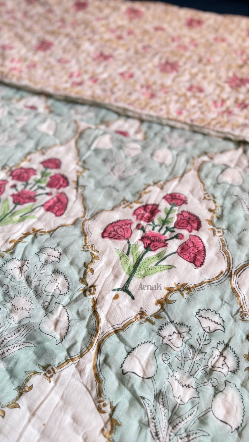 aenak-handblock-printed-king-size-reversible-mulmul-cotton-quilt-1