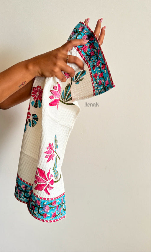aenak-handblock-printed-waffle-cotton-handtowels-set-of-two