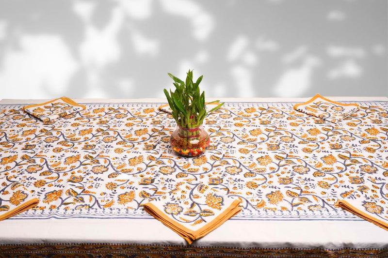 local-kala-peeli-bel-hand-block-six-seater-dining-table-cover-with-six-napkins