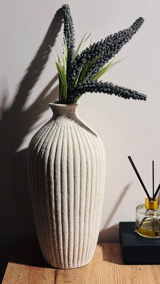 ceramic-kitchen-ribbed-vase