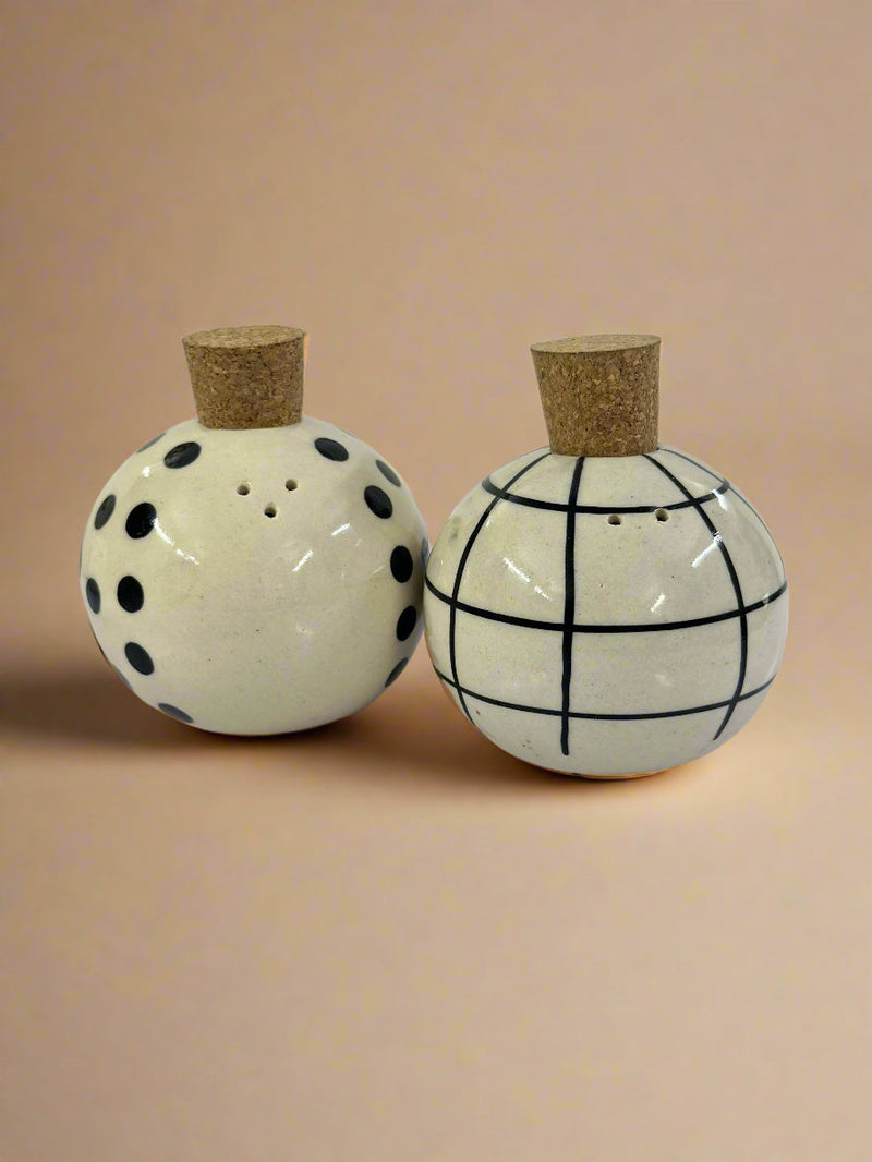 Nurture India Black Artwork Salt Pepper Shaker