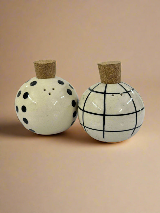 Nurture India Black Artwork Salt Pepper Shaker