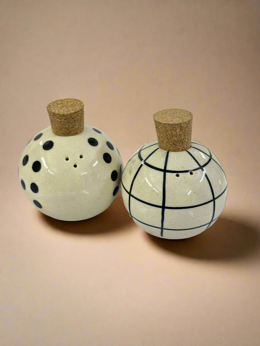 Nurture India Black Artwork Salt Pepper Shaker