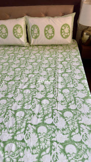 aenak-green-garden-handblock-bedsheet-quilt-combo-set