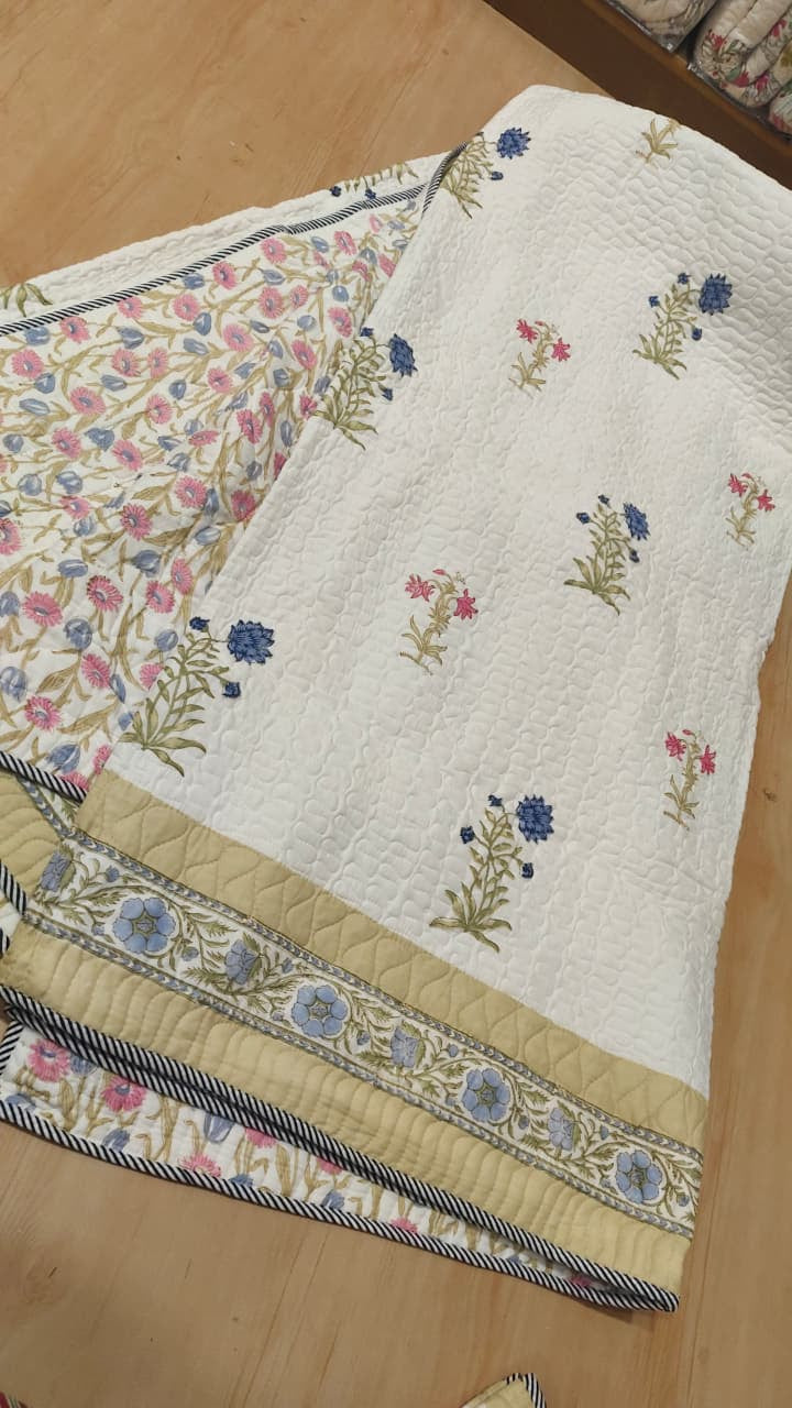 aenak-pink-blue-floral-handblock-printed-reversible-quilted-cotton-bedcover-set-105x108