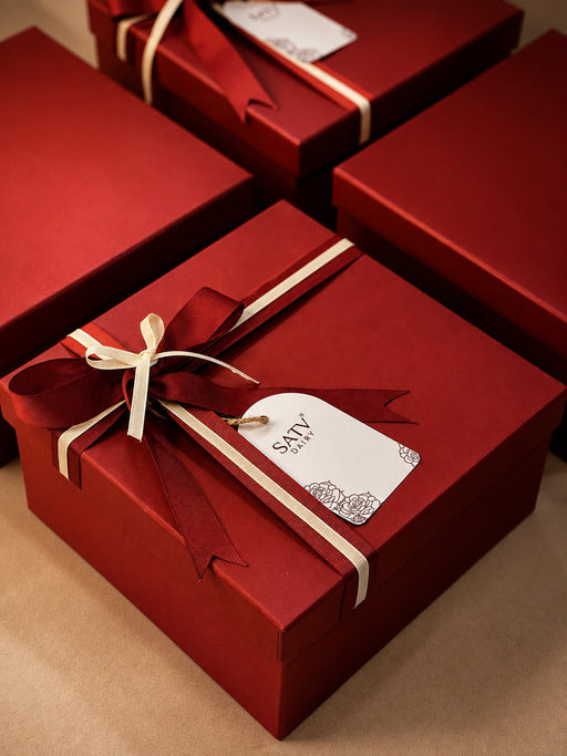 satv-dairy-the-burgundy-gifting-collection