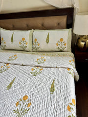 aenak-yellow-dahlia-handblock-reversible-mulmul-cotton-quilt
