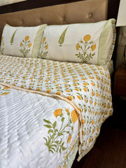 aenak-yellow-dahlia-handblock-bedsheet-quilt-combo-set