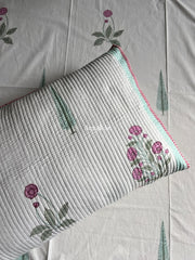 aenak-light-purple-floral-handblock-bedsheet-straight-quilted-bedcover-combo-set