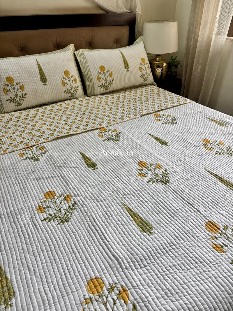 aenak-yellow-dahlia-handblock-bedsheet-straight-quilted-bedcover-combo-set