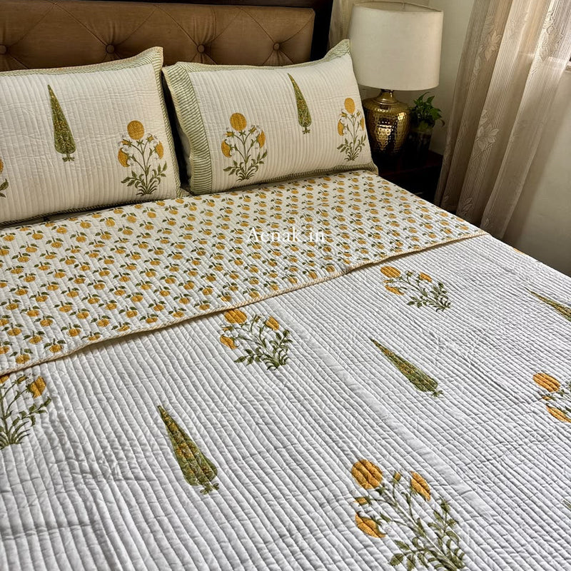 aenak-yellow-dahlia-handblock-bedsheet-straight-quilted-bedcover-combo-set