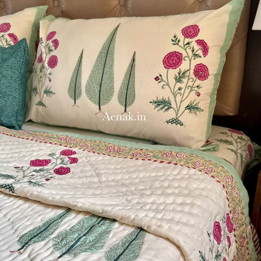 aenak-magenta-floral-garden-handblock-printed-reversible-mulmul-cotton-quilt-ivory-base
