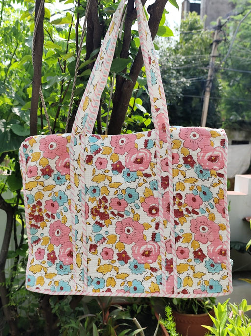 aenak-pink-garden-quilted-cotton-zipper-travel-bag-copy