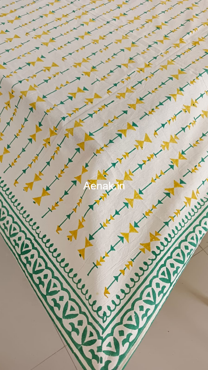 aenak-pink-lotus-handblock-table-cover-copy