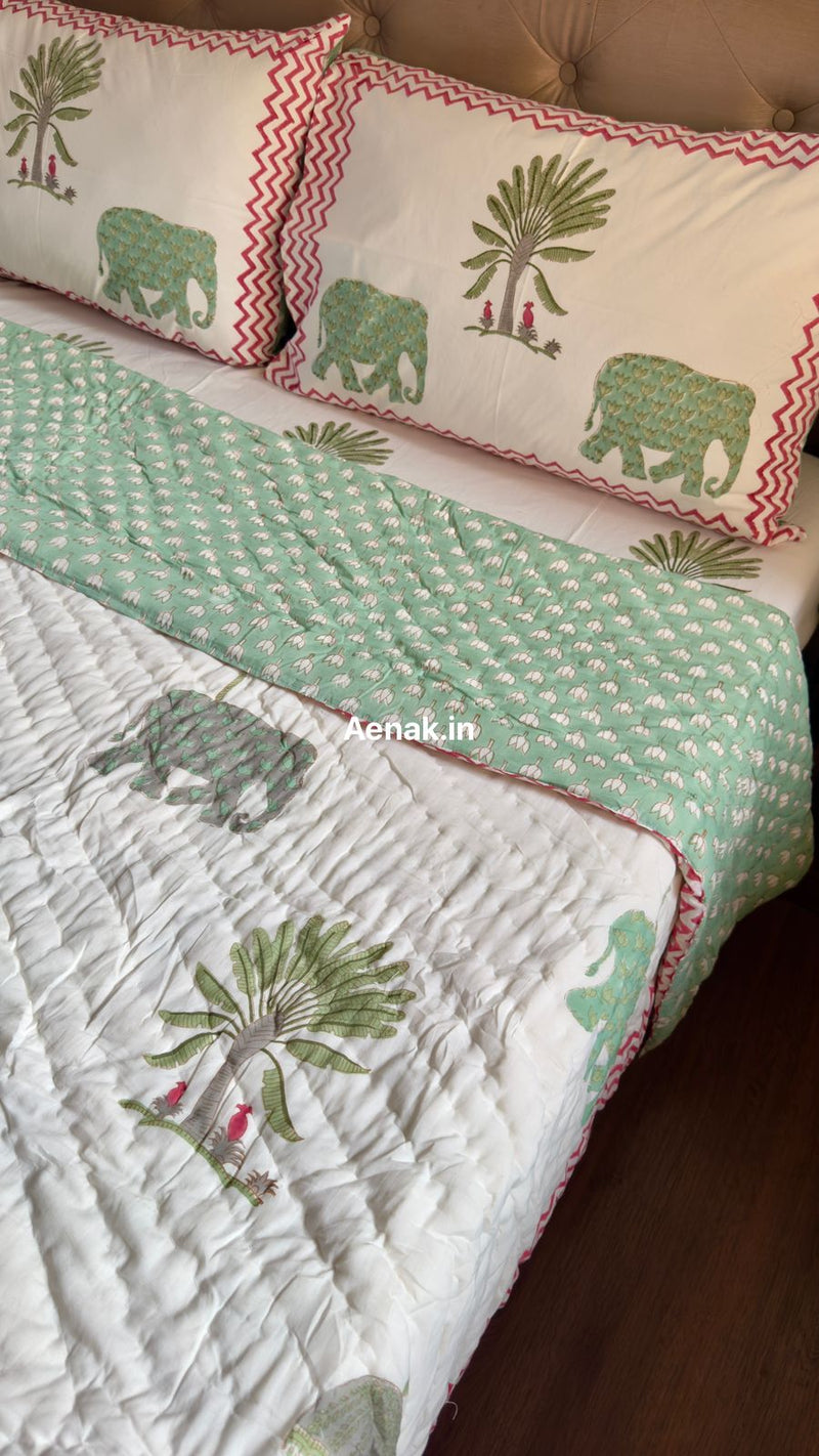 aenak-yellow-marigold-handblock-reversible-mulmul-cotton-quilt-copy