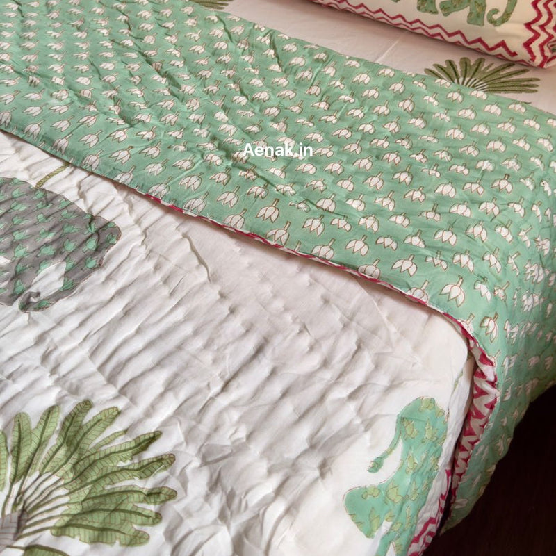 aenak-yellow-marigold-handblock-reversible-mulmul-cotton-quilt-copy