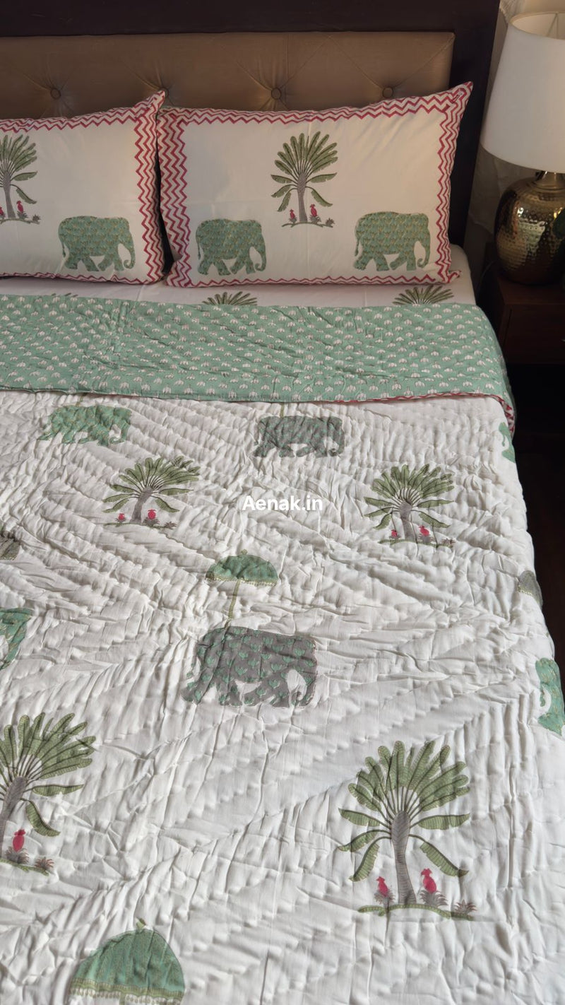aenak-yellow-marigold-handblock-reversible-mulmul-cotton-quilt-copy