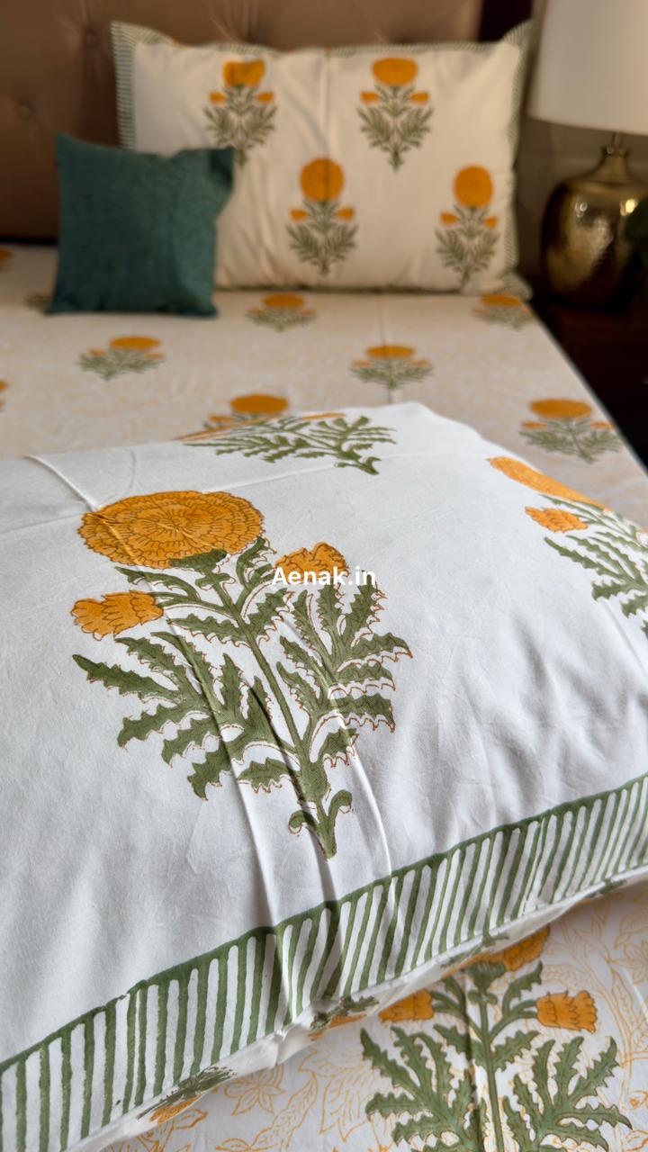 aenak-yellow-pani-jaal-handblock-bedsheet-quilt-combo-set