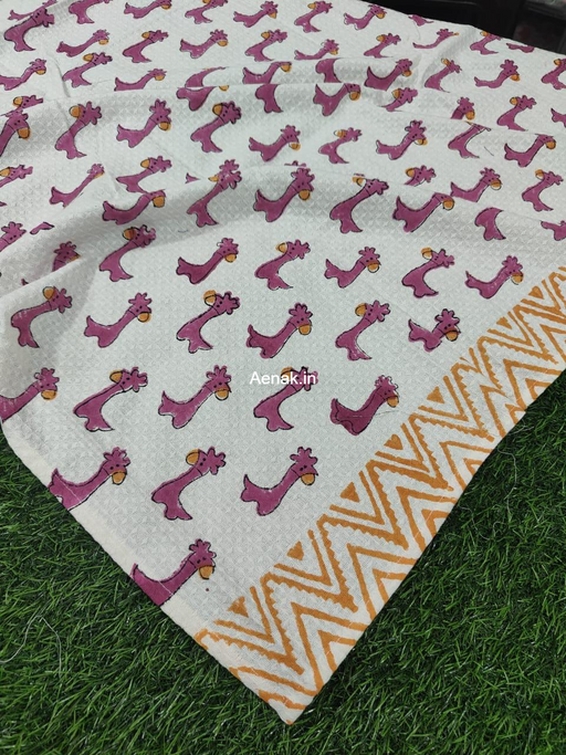 aenak-pink-giraffe-handblock-printed-waffle-cotton-bathing-towel